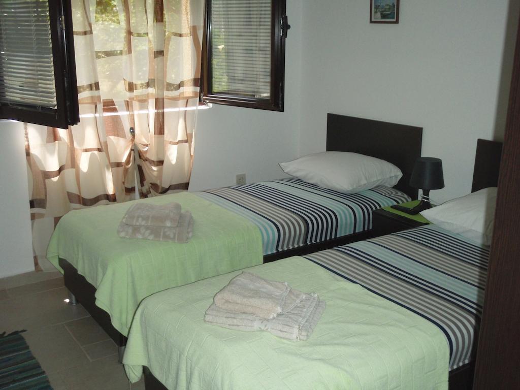 Apartments Matkovic Kotor Habitación foto